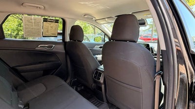 2023 Kia Sportage Hybrid LX LOW MILES