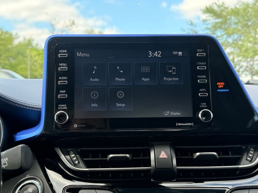 2021 Toyota C-HR XLE