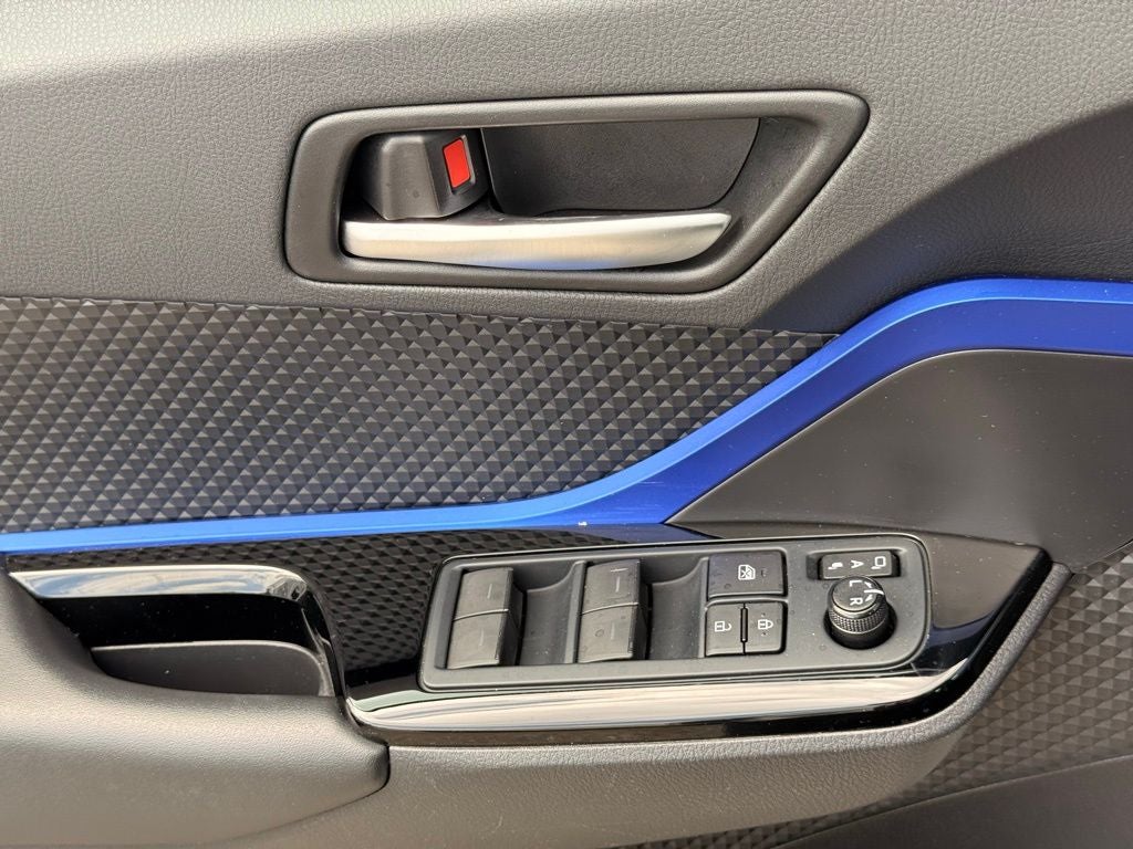 2021 Toyota C-HR XLE