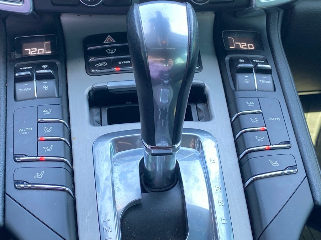 2014 Porsche Cayenne GTS CLEAN CAR FAX