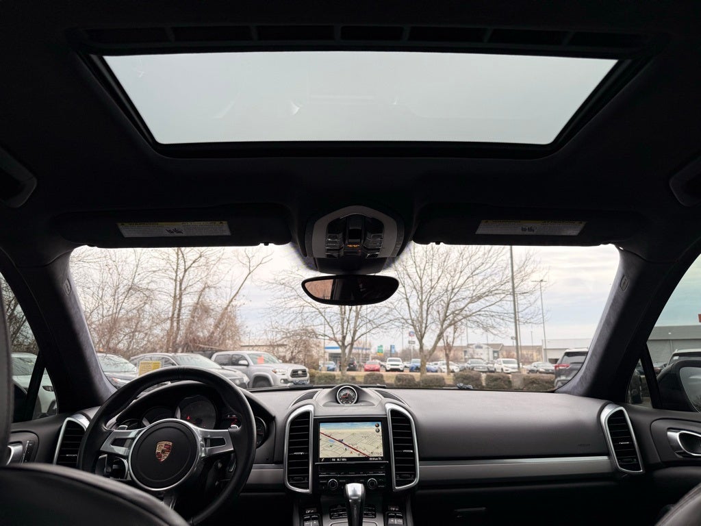 2014 Porsche Cayenne GTS CLEAN CAR FAX