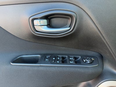 2017 Jeep Renegade Latitude SUPER CLEAN