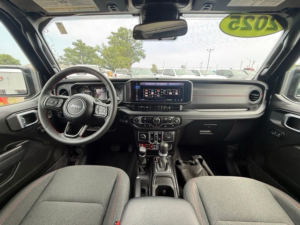 2025 Jeep Wrangler Rubicon