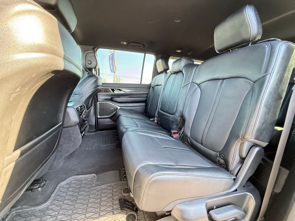 2024 Jeep Wagoneer L Series II