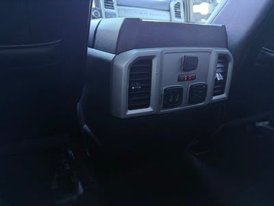 2018 Ford F-350SD Lariat Hard loaded!!