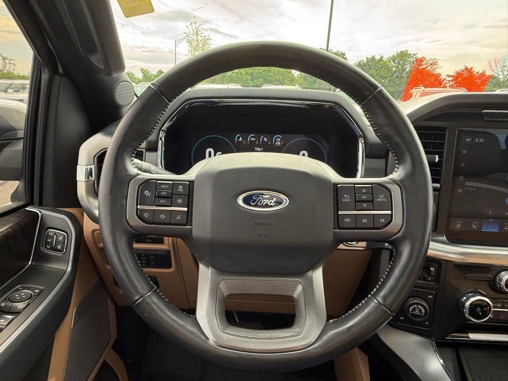 2022 Ford F-150 Lariat EQUIPMENT GROUP 502A