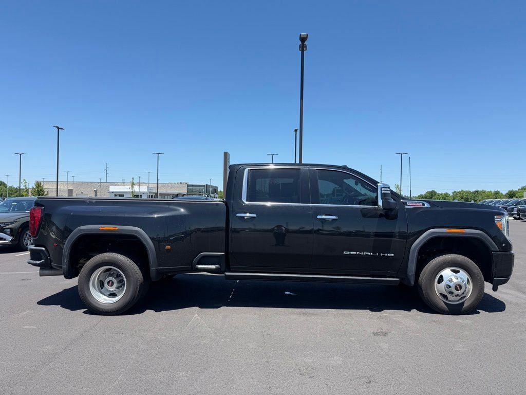 2022 GMC Sierra 3500HD Denali Ultimate Package