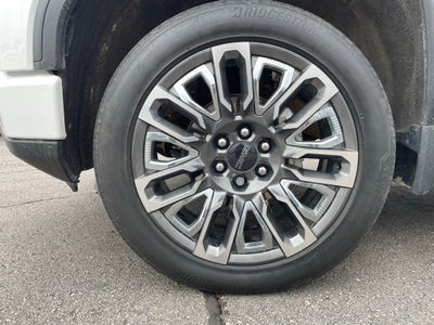 2023 GMC Sierra 1500 Denali Ultimate 6.2L V8