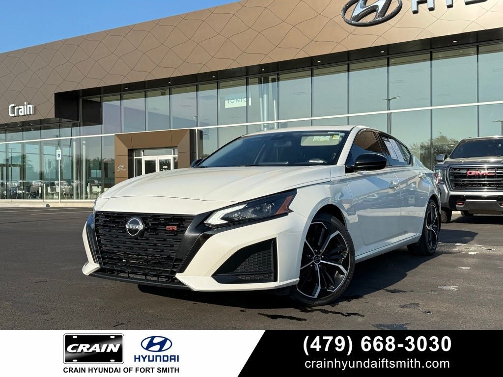 2023 Nissan Altima 2.5 SR