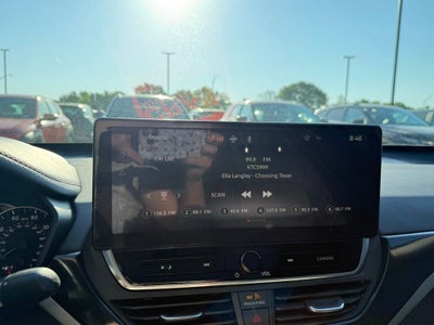 2023 Nissan Altima 2.5 SR