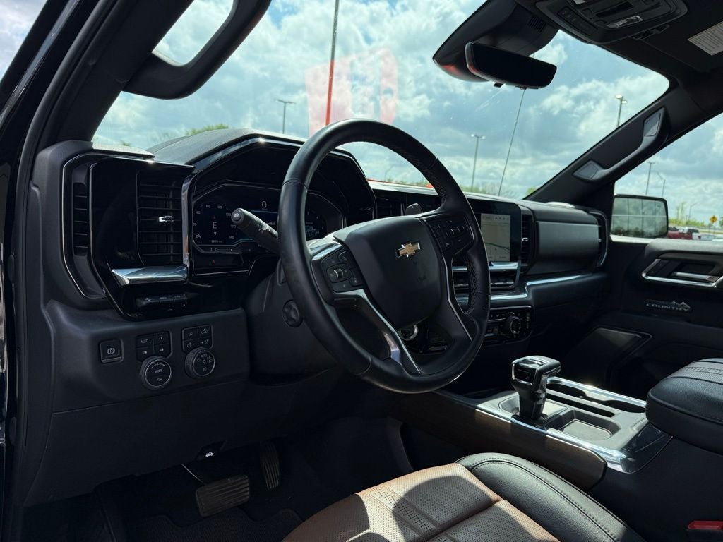 2025 Chevrolet Silverado 1500 High Country