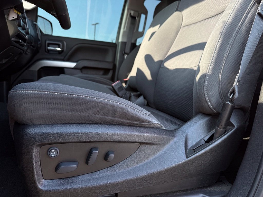 2018 Chevrolet Silverado 1500 LT LT1