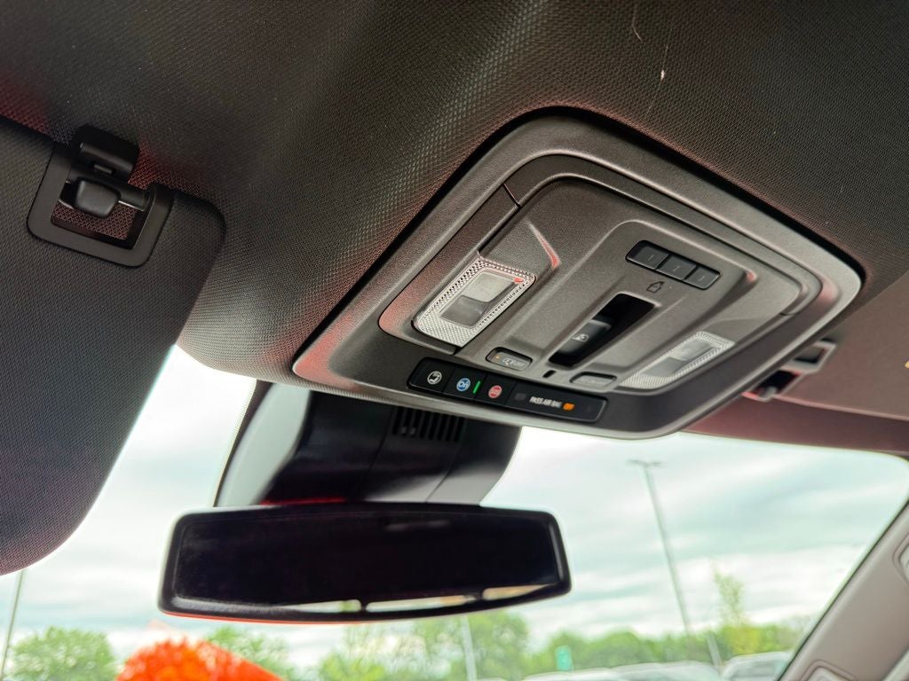 2023 GMC Sierra 1500 SLT Premium Package