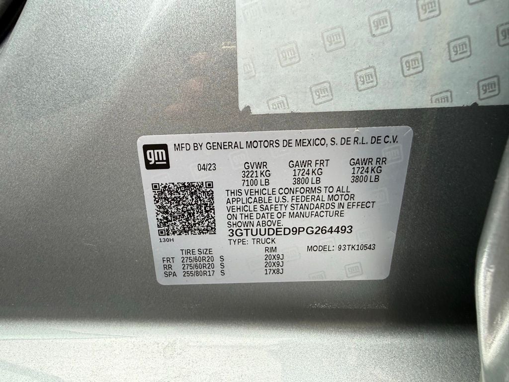 2023 GMC Sierra 1500 SLT Premium Package