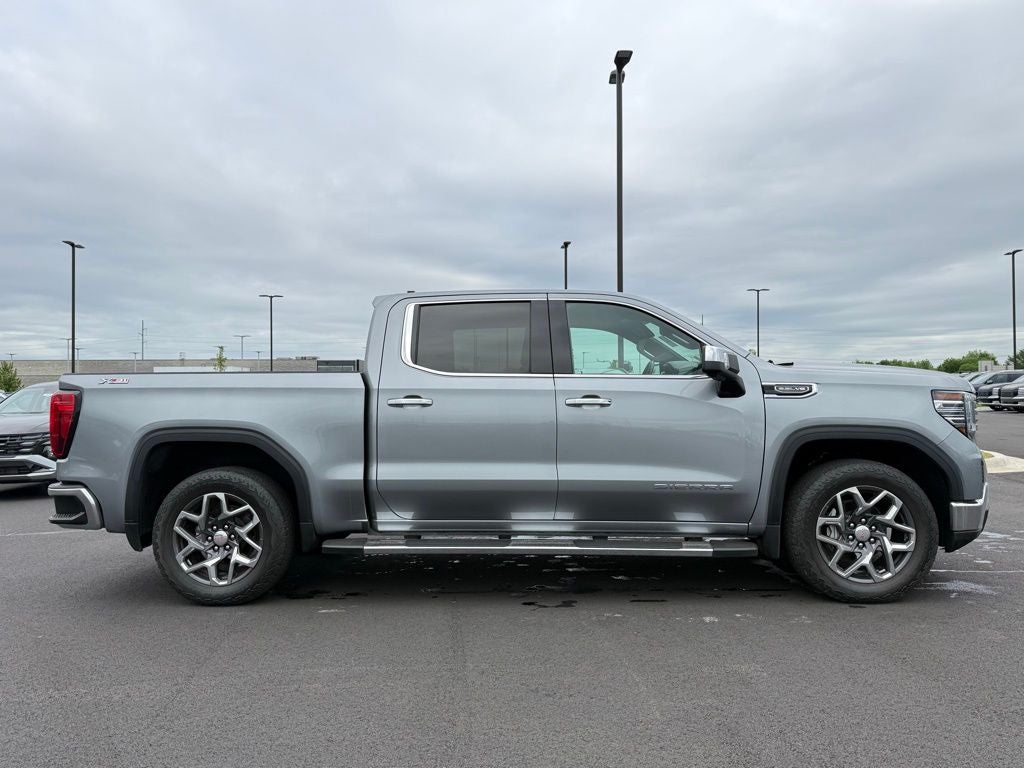 2023 GMC Sierra 1500 SLT Premium Package