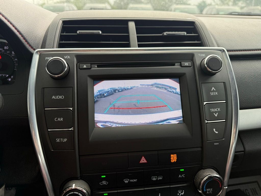 2017 Toyota Camry SE