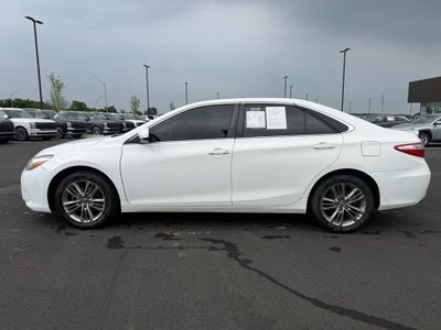 2017 Toyota Camry SE