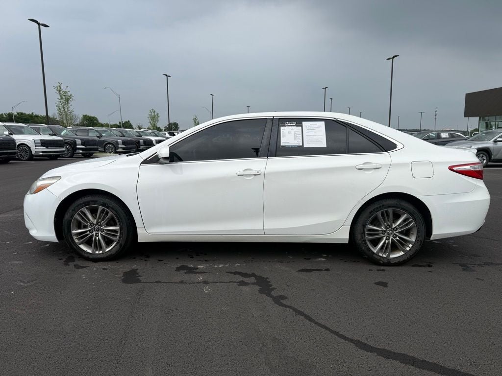 2017 Toyota Camry SE