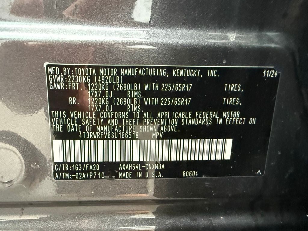 2025 Toyota RAV4 Hybrid XLE