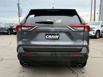 2025 Toyota RAV4 Hybrid XLE