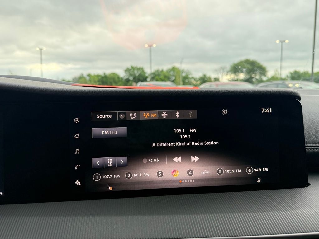 2025 Nissan Murano SV