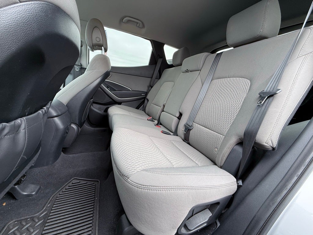 2016 Hyundai Santa Fe Sport 2.4 Base