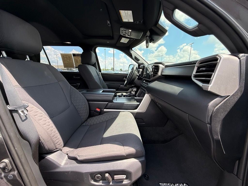 2025 Toyota Sequoia SR5