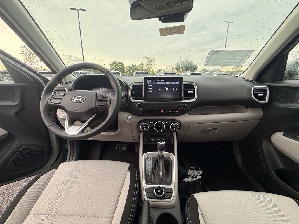2024 Hyundai Venue SEL CPO Eligible