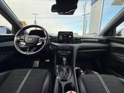 2022 Hyundai Veloster N Base