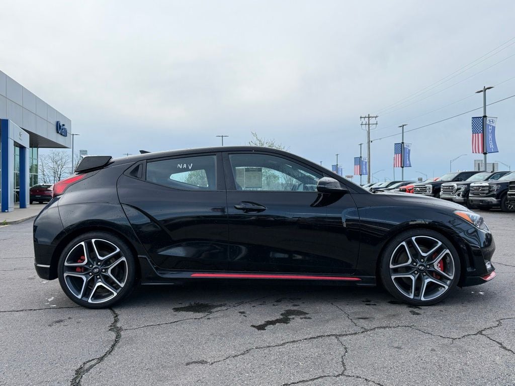 2022 Hyundai Veloster N Base