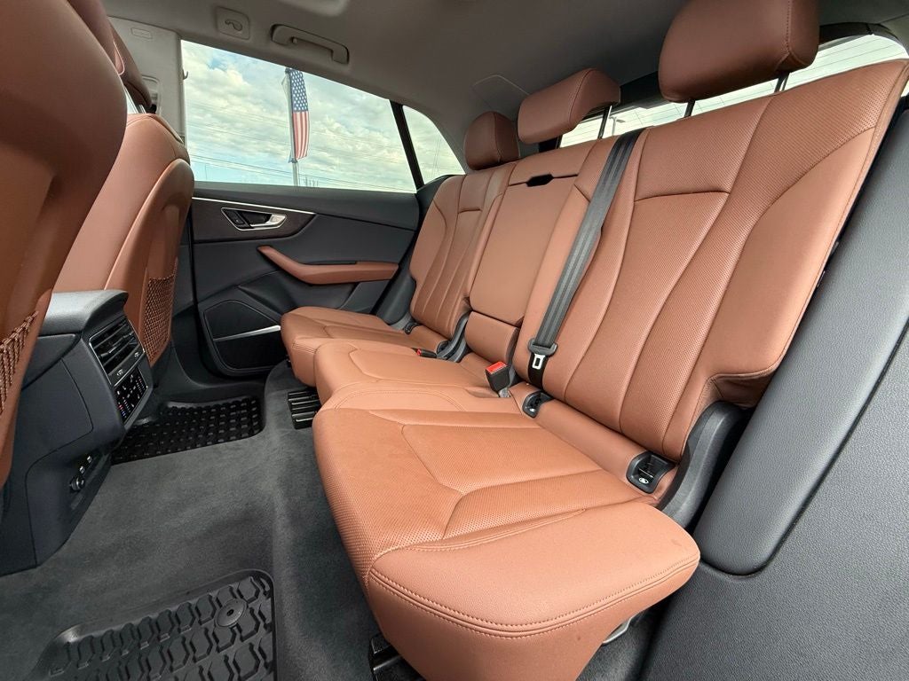 2020 Audi Q8 55 Premium Plus quattro