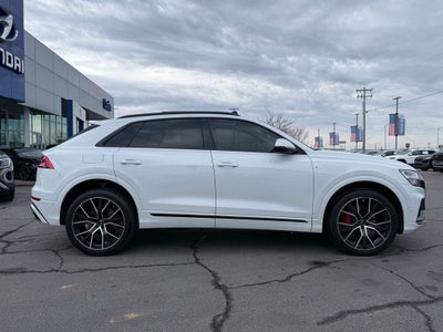 2020 Audi Q8 55 Premium Plus quattro