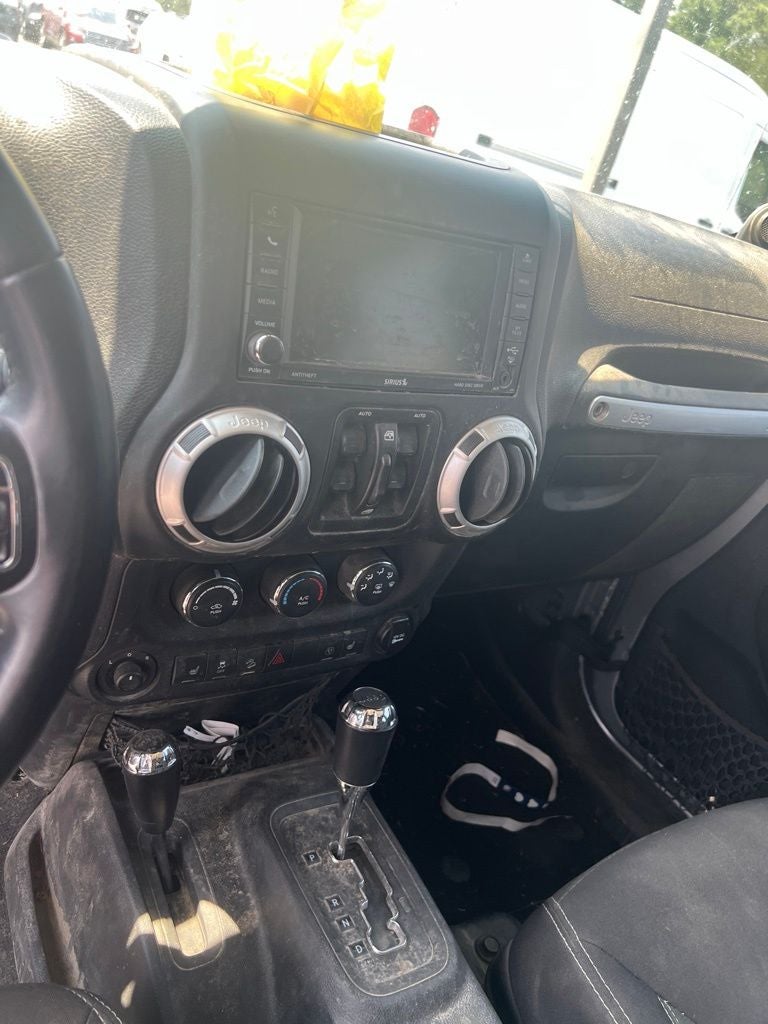 2014 Jeep Wrangler Unlimited Sahara