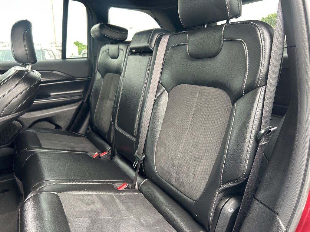 2024 Jeep Grand Cherokee Altitude