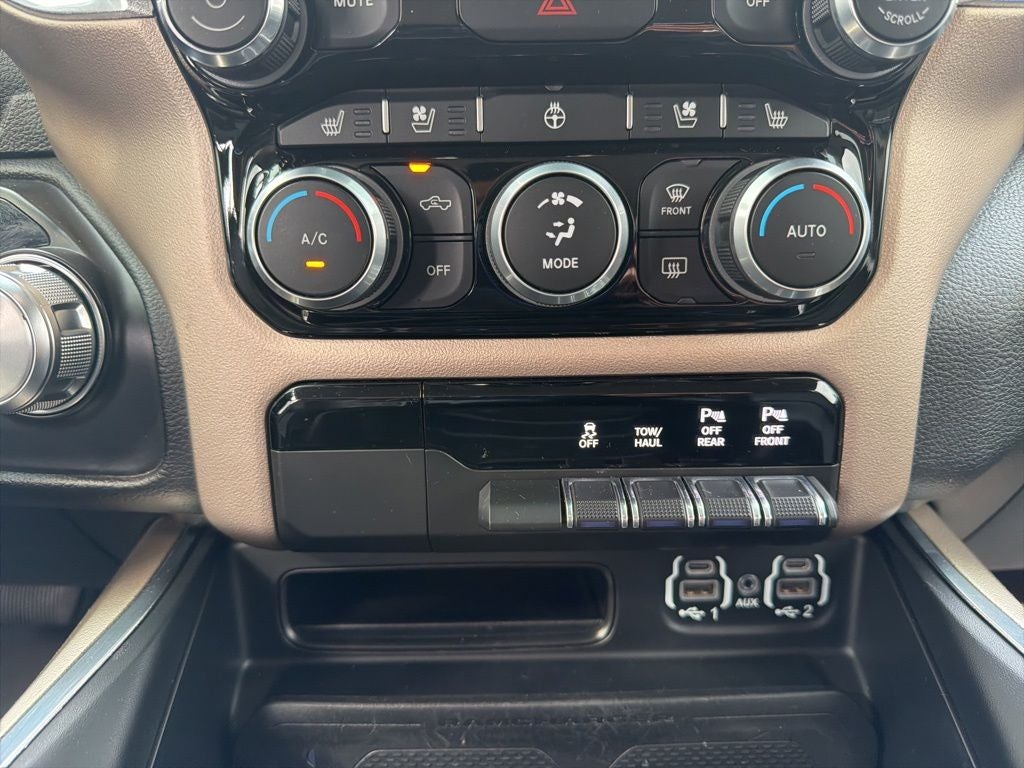2022 RAM 1500 Laramie Clean Carfax / Level B Equipment Group / Harmon Ka
