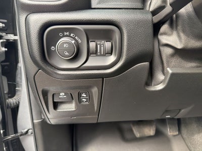 2022 RAM 1500 Laramie Clean Carfax / Level B Equipment Group / Harmon Ka