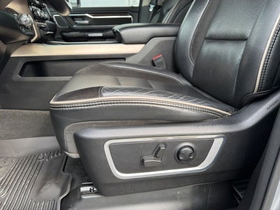 2022 RAM 1500 Laramie Clean Carfax / Level B Equipment Group / Harmon Ka