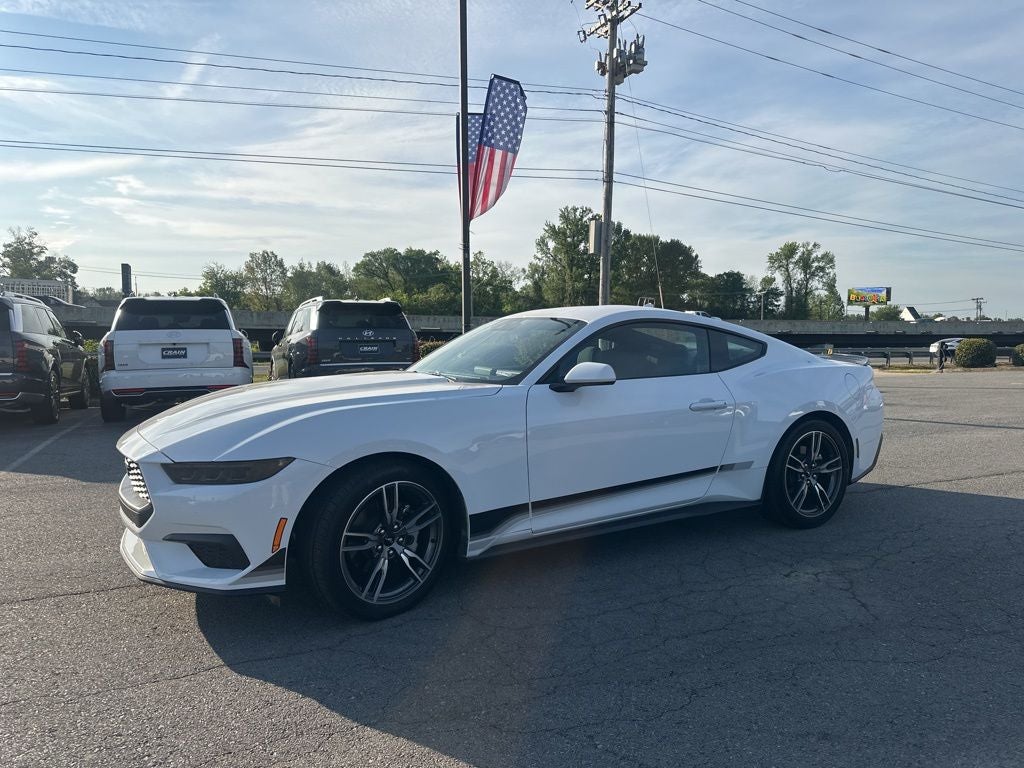 2025 Ford Mustang EcoBoost