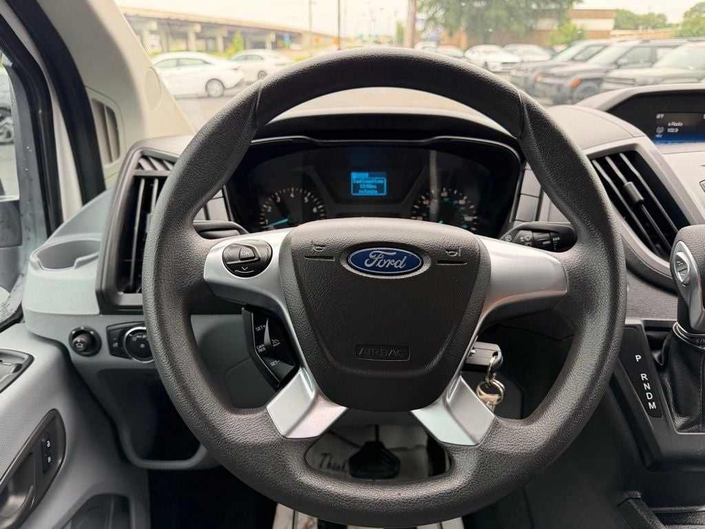 2019 Ford Transit-350 XLT 15 PASSENGER / CLEAN CAR-FAX / LOW MILES