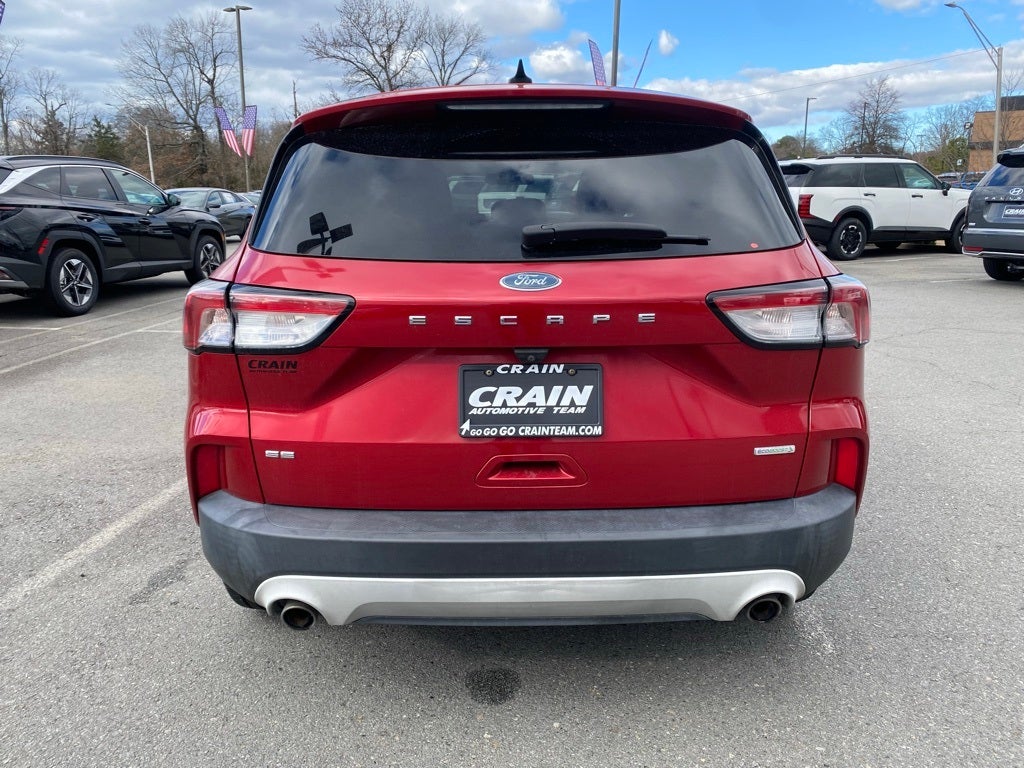 2020 Ford Escape SE