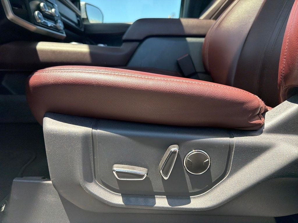 2024 Ford Expedition Limited 1-Owner / Panoramic Vista Roof