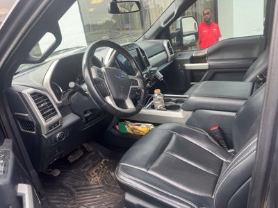 2022 Ford F-250SD Lariat