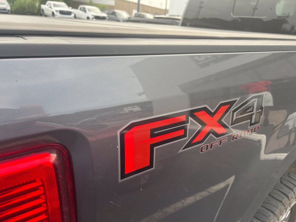 2022 Ford F-250SD Lariat