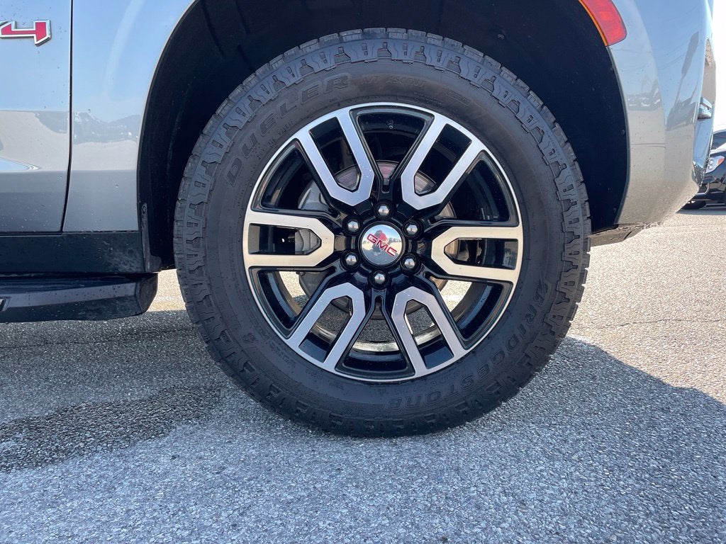 2023 GMC Yukon AT4