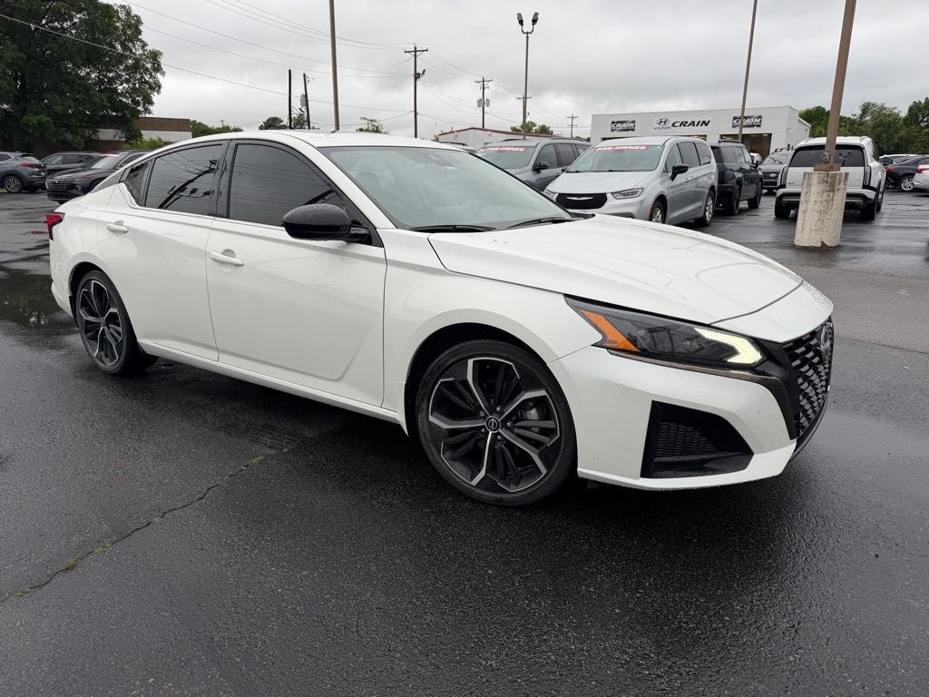 2023 Nissan Altima 2.5 SR