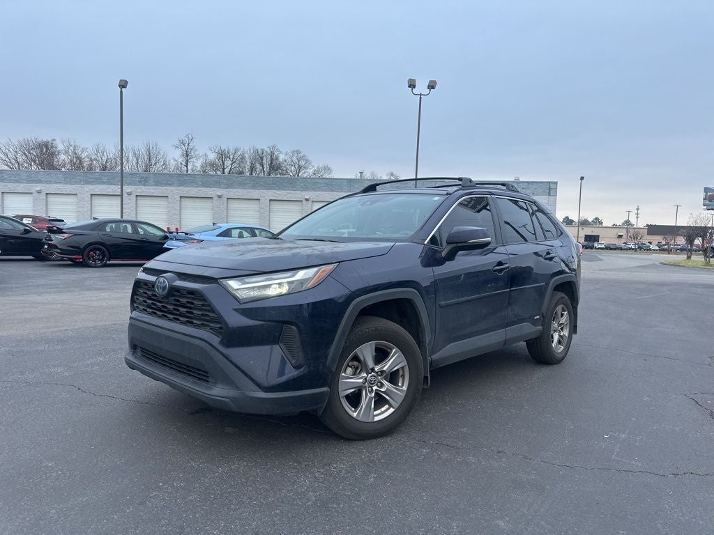 2022 Toyota RAV4 Hybrid XLE