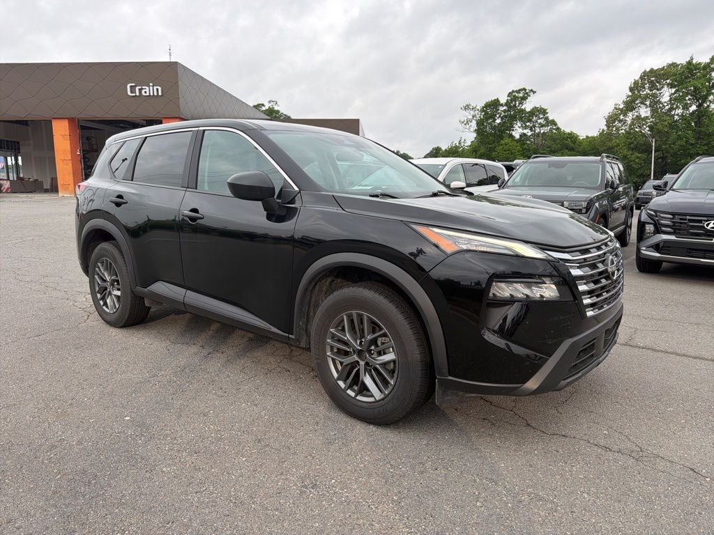 2024 Nissan Rogue S 1-Owner / Rear Parking / NissanConnect featuring A