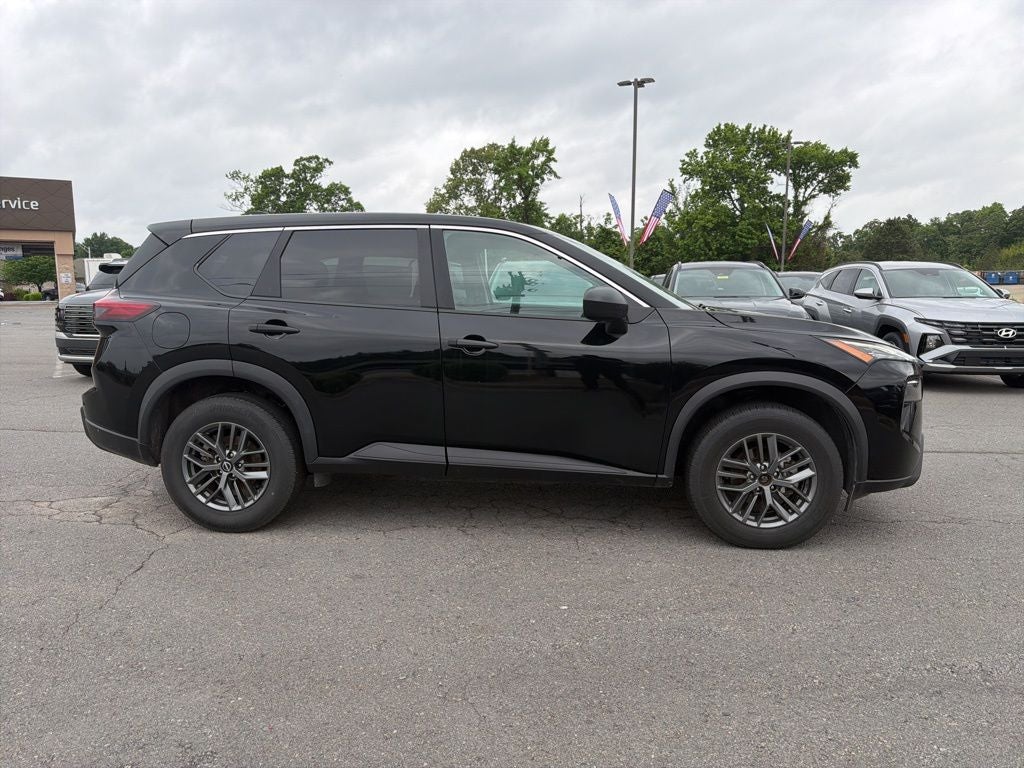 2024 Nissan Rogue S 1-Owner / Rear Parking / NissanConnect featuring A