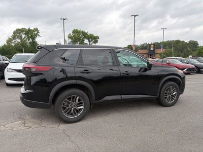 2024 Nissan Rogue S 1-Owner / Rear Parking / NissanConnect featuring A