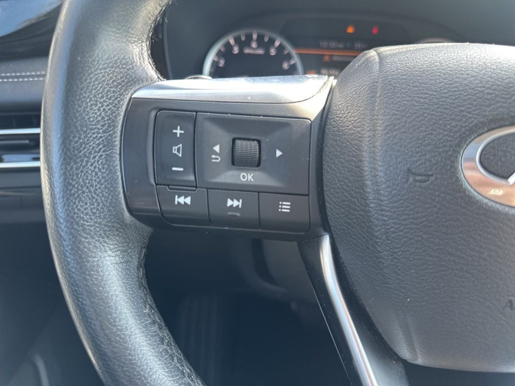 2023 INFINITI QX60 PURE